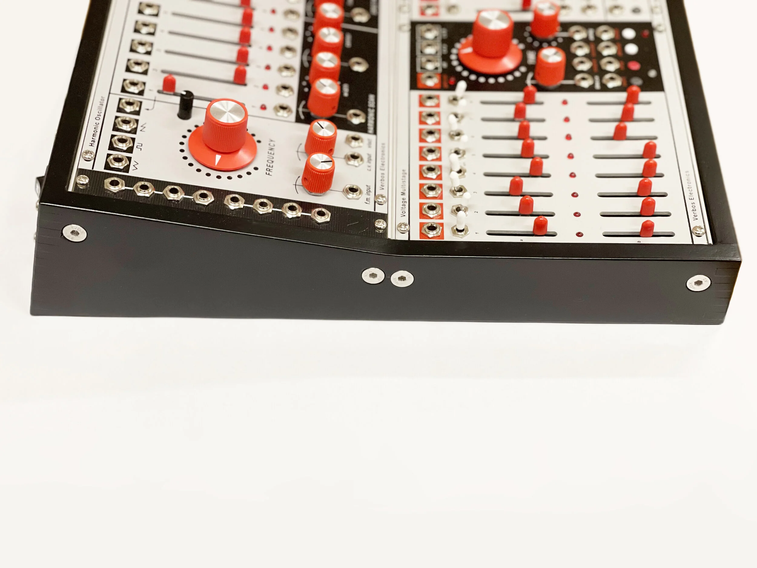Verbos Electronics Oscillator モジュラー　シンセ Verbos Electronics Harmonic Oscillator - 32HP - Perfect Circuit